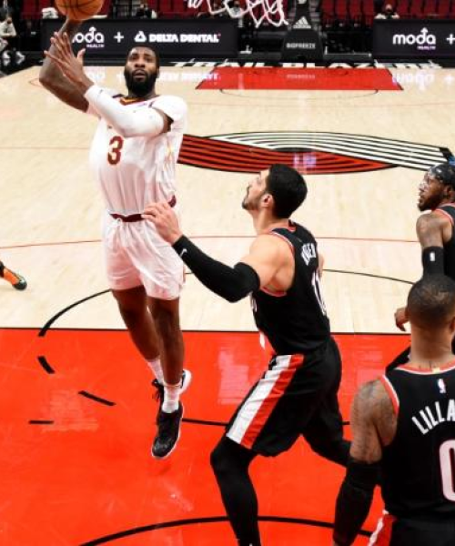 NBA湖人今日最新消息